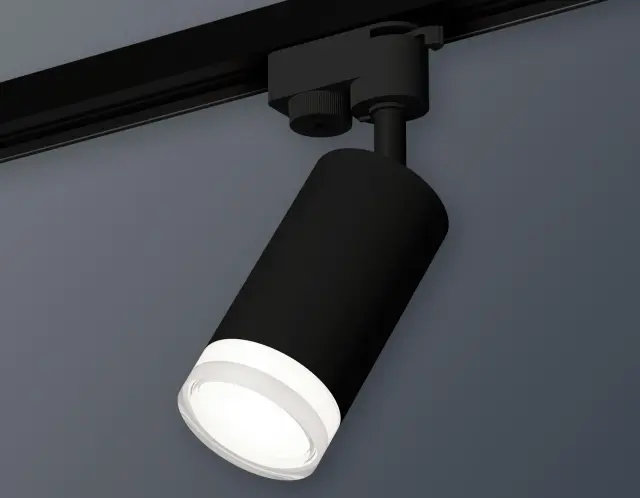 Трековый светильник Ambrella Light XT6323130 — черный, ракурс 2