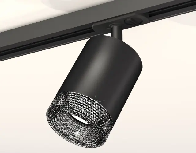 Трековый светильник Ambrella Light XT7422010 — черный, ракурс 2