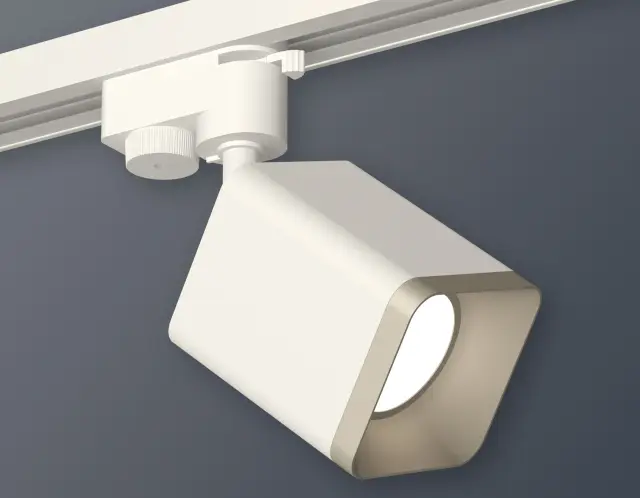 Трековый светильник Ambrella Light XT7812002 — белый, ракурс 2