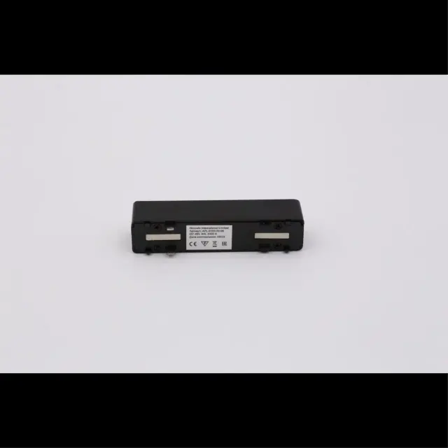Светильник для трека Aployt APL.0100.00.06 MAGNETIC TRACK 48 — черный, ракурс 9