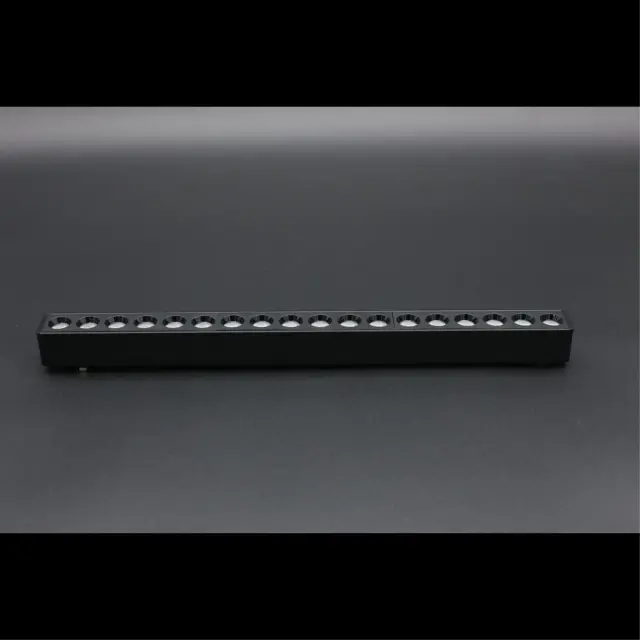 Светильник для трека Aployt APL.0100.00.18 MAGNETIC TRACK 48 — черный, ракурс 5