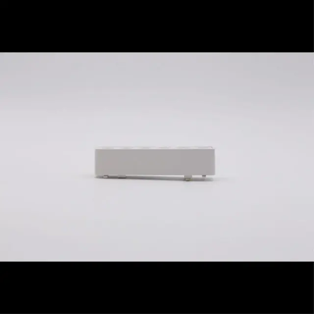 Светильник для трека Aployt APL.0100.10.06 MAGNETIC TRACK 48 — белый, ракурс 3