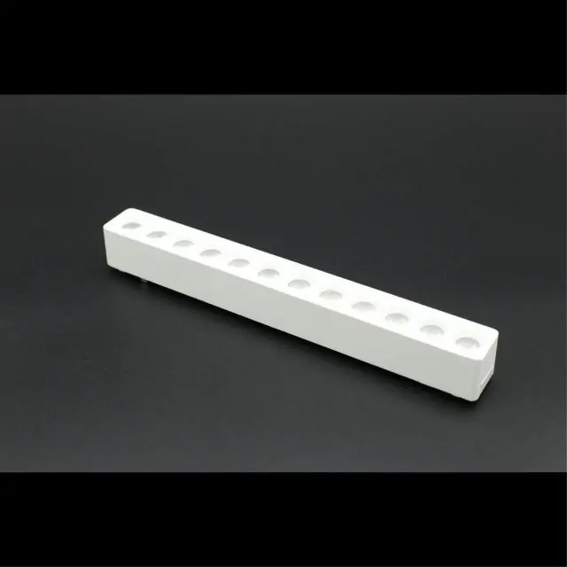 Светильник для трека Aployt APL.0100.10.12 MAGNETIC TRACK 48 — белый, ракурс 6