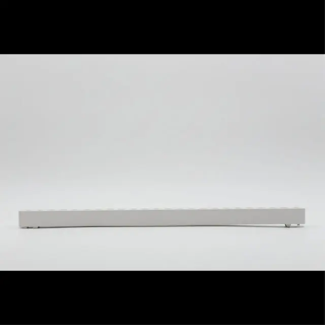 Светильник для трека Aployt APL.0100.10.24 MAGNETIC TRACK 48 — белый, ракурс 3