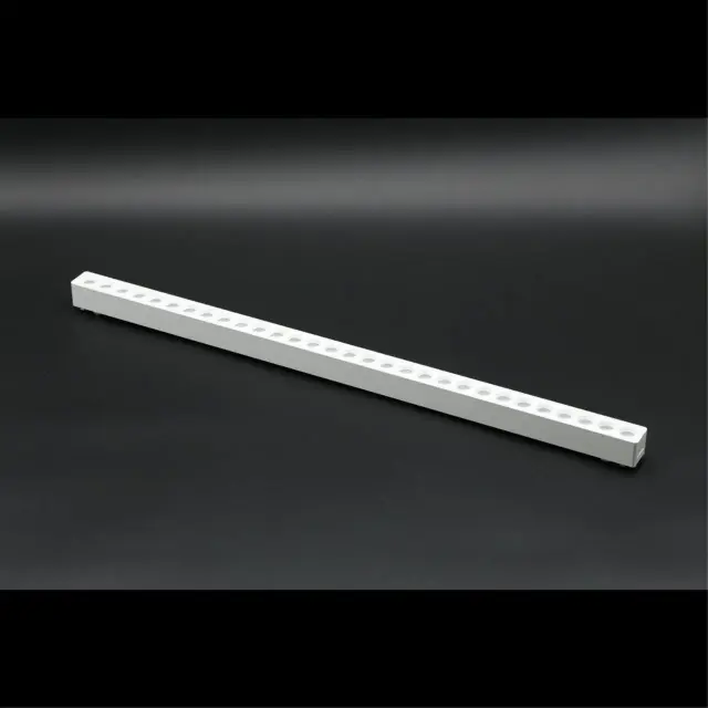 Светильник для трека Aployt APL.0100.10.30 MAGNETIC TRACK 48 — белый, ракурс 6
