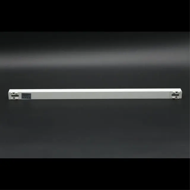 Светильник для трека Aployt APL.0100.10.30 MAGNETIC TRACK 48 — белый, ракурс 8