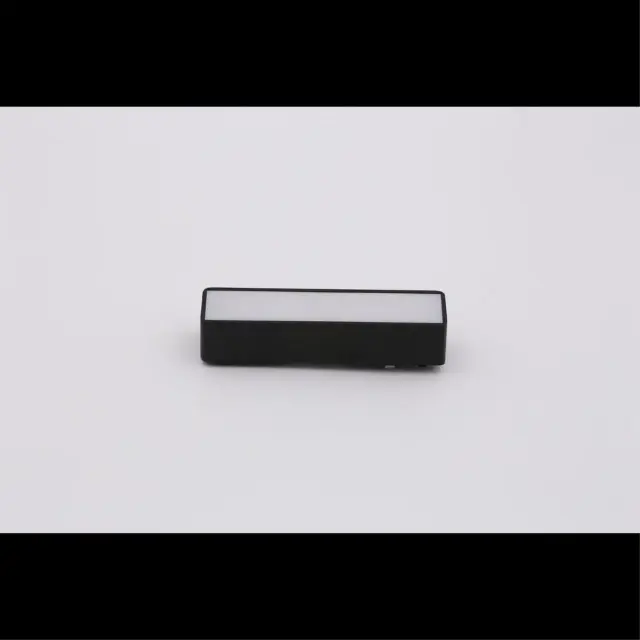 Светильник для трека Aployt APL.0101.00.05 MAGNETIC TRACK 48 — черный, ракурс 2