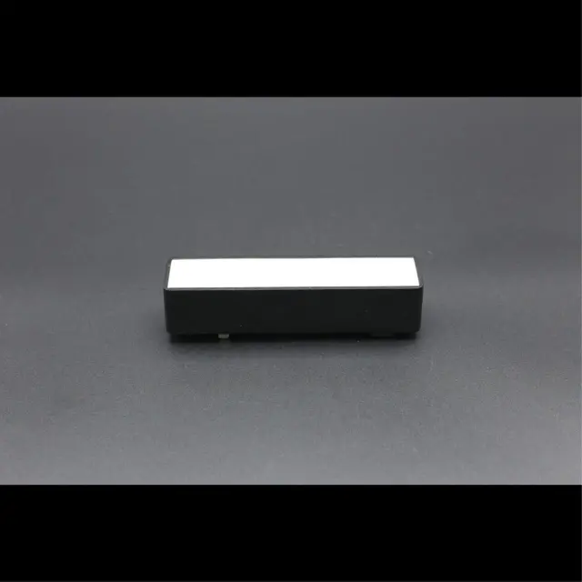 Светильник для трека Aployt APL.0101.00.05 MAGNETIC TRACK 48 — черный, ракурс 5