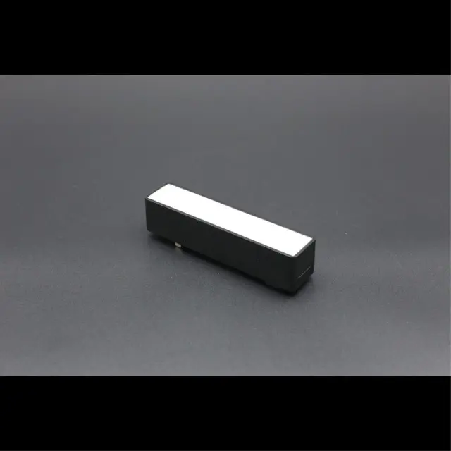 Светильник для трека Aployt APL.0101.00.05 MAGNETIC TRACK 48 — черный, ракурс 6