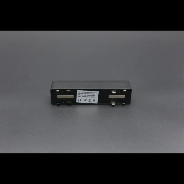Светильник для трека Aployt APL.0101.00.05 MAGNETIC TRACK 48 — черный, ракурс 7