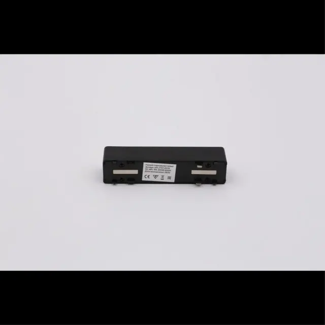 Светильник для трека Aployt APL.0101.00.05 MAGNETIC TRACK 48 — черный, ракурс 9