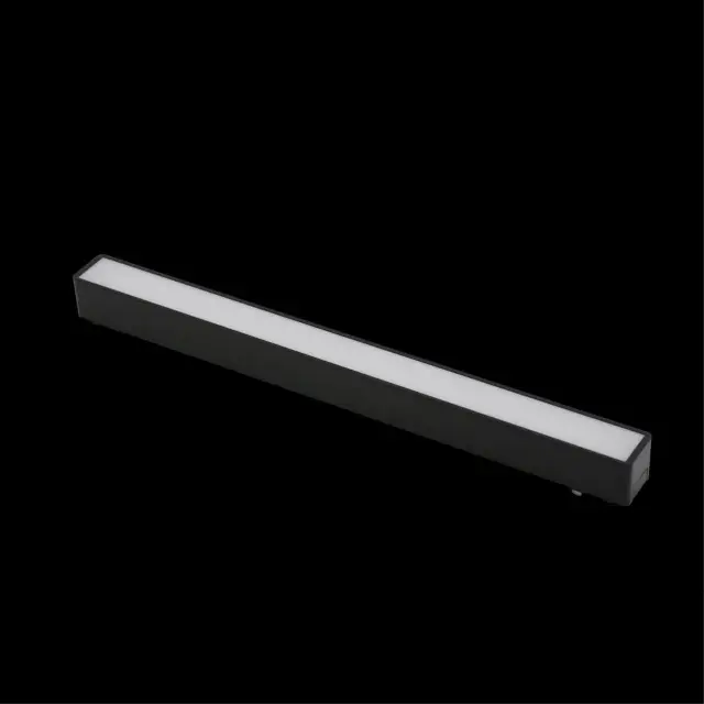 Светильник для трека Aployt APL.0101.00.12 MAGNETIC TRACK 48 — черный, ракурс 4
