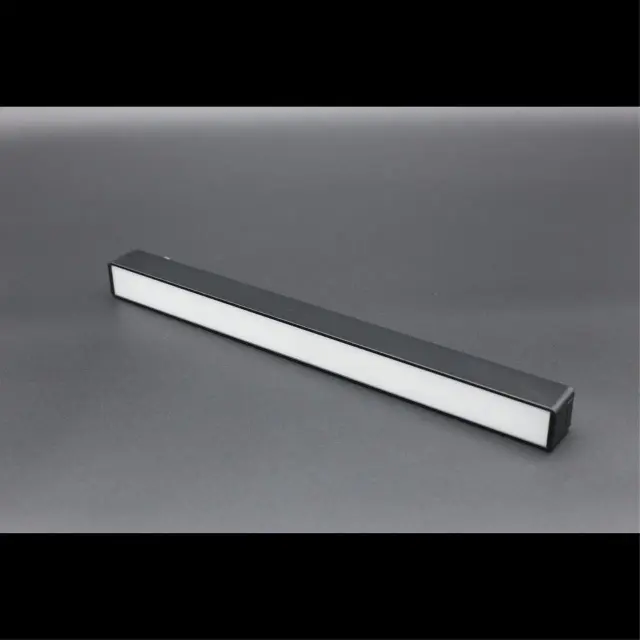 Светильник для трека Aployt APL.0101.00.12 MAGNETIC TRACK 48 — черный, ракурс 7
