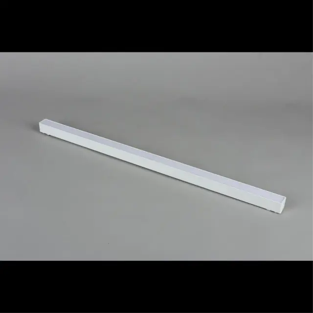 Светильник для трека Aployt APL.0101.10.20 MAGNETIC TRACK 48 — белый, ракурс 2