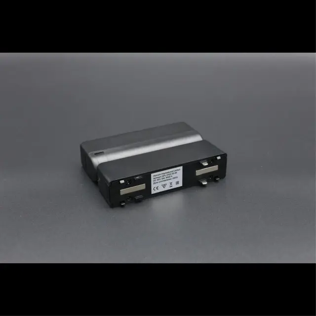 Светильник для трека Aployt APL.0102.00.06 MAGNETIC TRACK 48 — черный, ракурс 13