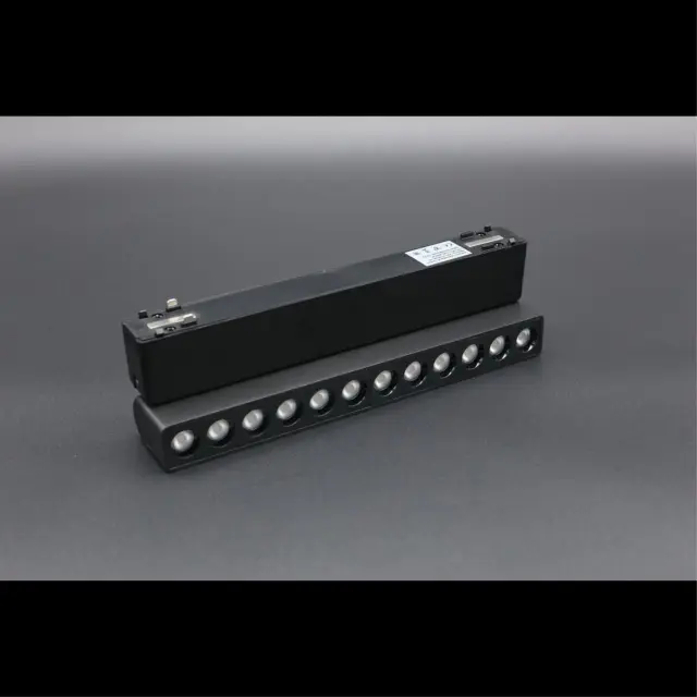 Светильник для трека Aployt APL.0102.00.12 MAGNETIC TRACK 48 — черный, ракурс 10