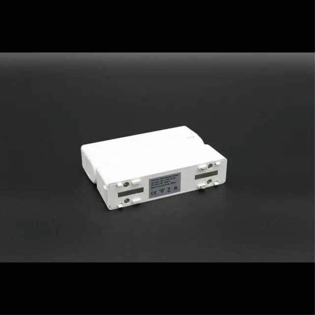 Светильник для трека Aployt APL.0102.10.06 MAGNETIC TRACK 48 — белый, ракурс 13