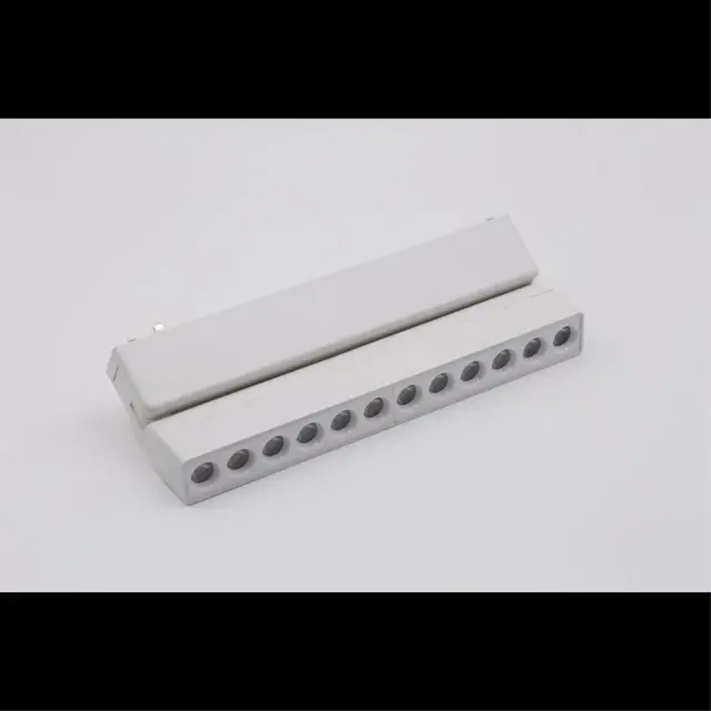 Светильник для трека Aployt APL.0102.10.12 MAGNETIC TRACK 48 — белый