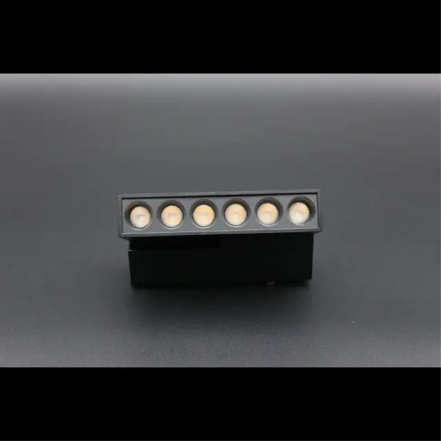 Светильник для трека Aployt APL.0104.00.10 MAGNETIC TRACK 48 — черный, ракурс 7
