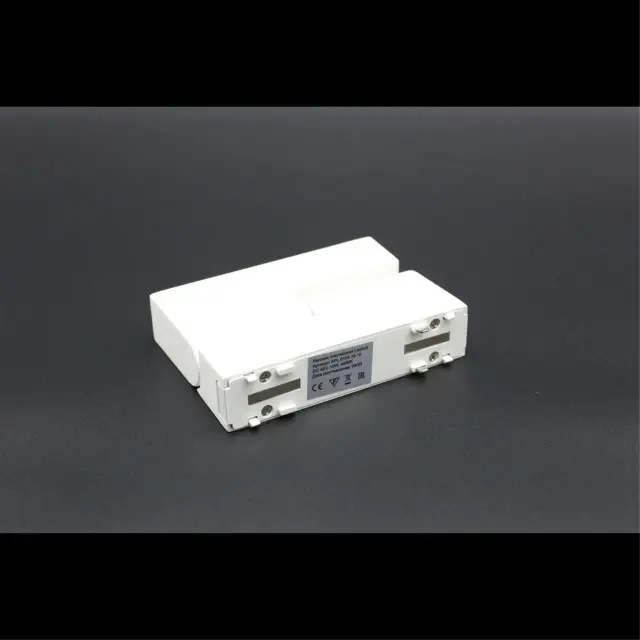Светильник для трека Aployt APL.0104.10.10 MAGNETIC TRACK 48 — белый, ракурс 8