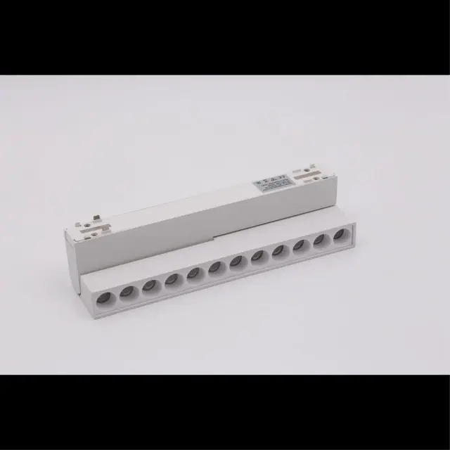 Светильник для трека Aployt APL.0104.10.20 MAGNETIC TRACK 48 — белый, ракурс 2