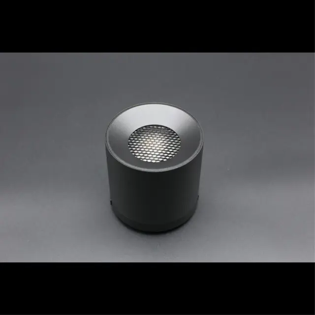 Светильник для трека Aployt APL.0106.00.06 MAGNETIC TRACK 48 — черный, ракурс 5