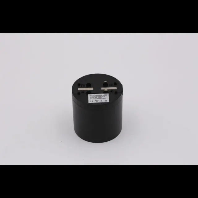 Светильник для трека Aployt APL.0106.00.06 MAGNETIC TRACK 48 — черный, ракурс 9