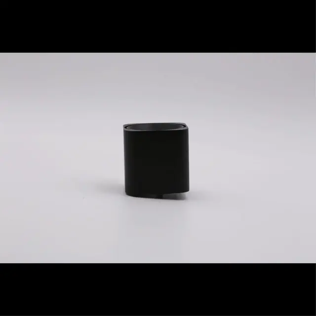 Светильник для трека Aployt APL.0108.00.06 MAGNETIC TRACK 48 — черный, ракурс 4