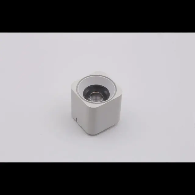 Светильник для трека Aployt APL.0108.10.06 MAGNETIC TRACK 48 — белый