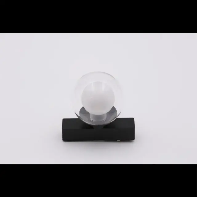 Светильник для трека Aployt APL.0112.00.06 MAGNETIC TRACK 48 — черный, ракурс 2