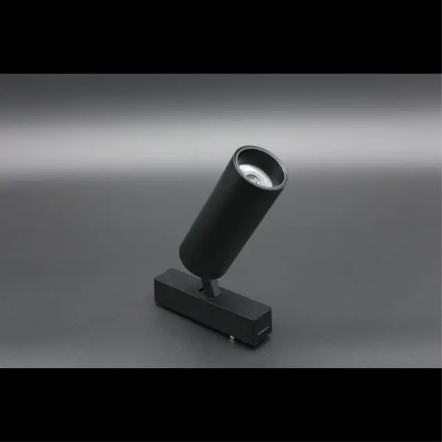 Светильник для трека Aployt APL.0113.00.09 MAGNETIC TRACK 48 — черный, ракурс 7