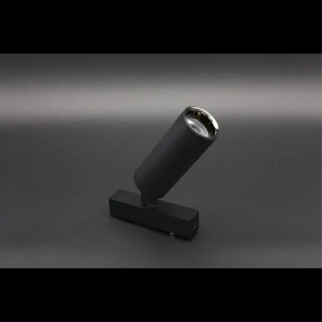 Светильник для трека Aployt APL.0115.00.18 MAGNETIC TRACK 48 — черный, ракурс 9