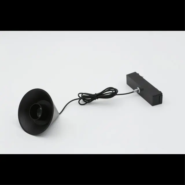 Светильник для трека Aployt APL.0122.00.06 MAGNETIC TRACK 48 — черный, ракурс 3