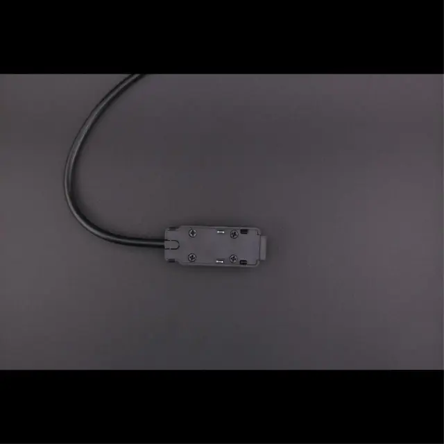 Ввод питания Aployt APL.0180.00.02 MAGNETIC TRACK 48 — черный, ракурс 6