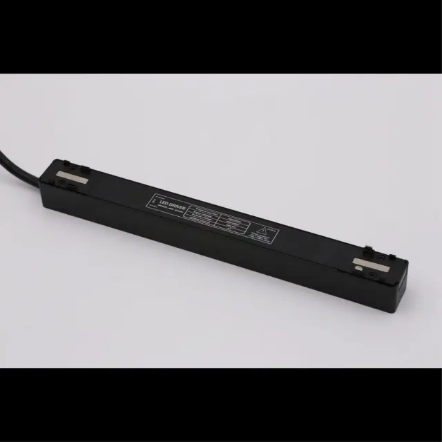 Трансформатор Aployt APL.0180.00.200 MAGNETIC TRACK 48 — черный, ракурс 6