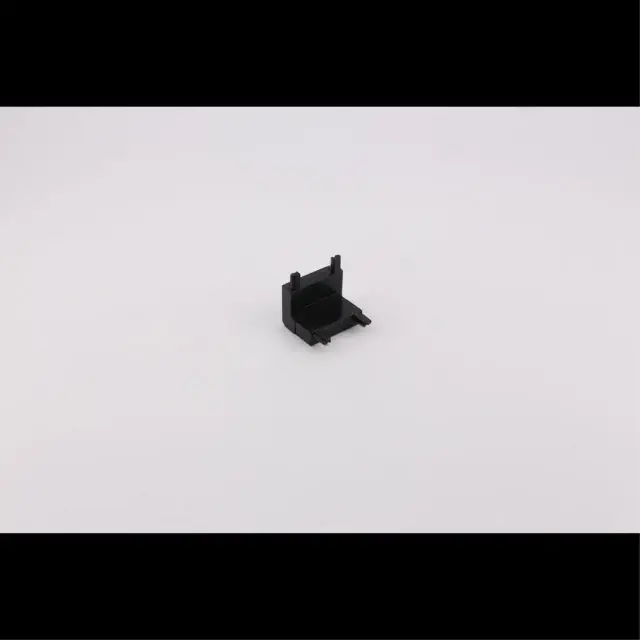 Коннектор угловой Aployt APL.0181.00.02 MAGNETIC TRACK 48 — черный, ракурс 3
