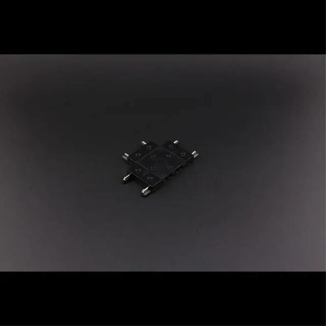 Коннектор питания Т-образный Aployt APL.0181.00.05 MAGNETIC TRACK 48 — черный, ракурс 8