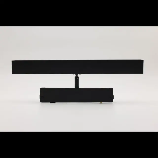 Светильник для трека Aployt APL.0203.01.18 MAGNETIC TRACK 220 — черный, ракурс 5