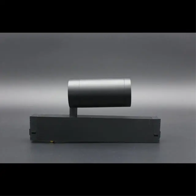 Светильник для трека Aployt APL.0205.01.10 MAGNETIC TRACK 220 — черный, ракурс 9