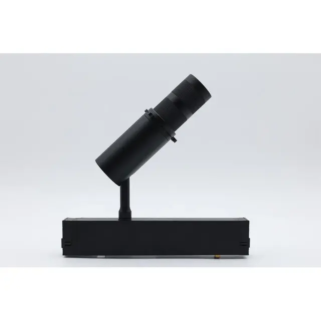 Светильник для трека Aployt APL.0206.00.10 MAGNETIC TRACK 220 — черный, ракурс 4