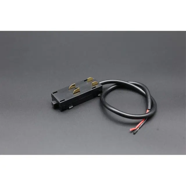 Ввод питания Aployt APL.0280.00.03 MAGNETIC TRACK 220 — черный, ракурс 7