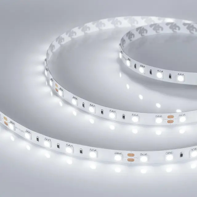 Светодиодная лента RT-B60-10mm 24V White6000 (14.4 W/m, IP20, 5060, 5m), ракурс 5