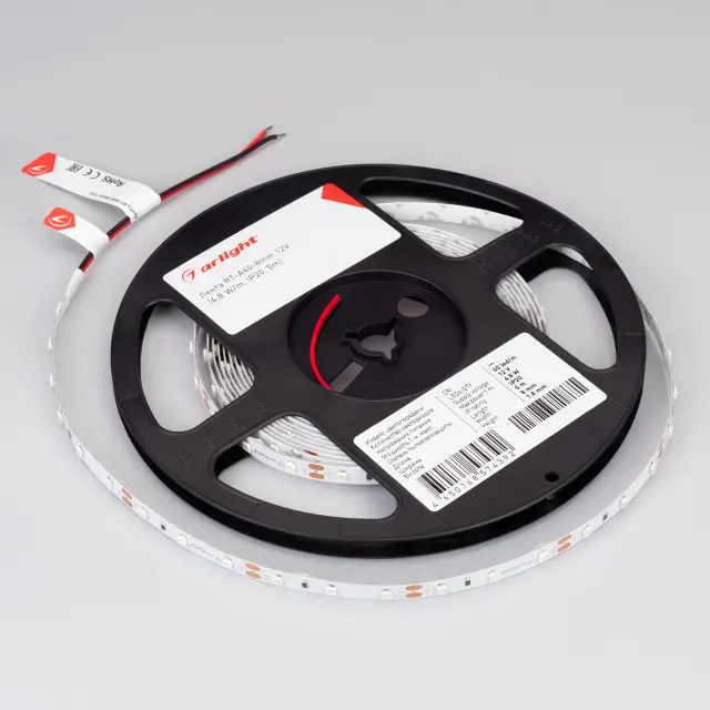 Светодиодная лента RT-A60-8mm 12V Yellow (4.8 W/m, IP20, 2835, 5m), ракурс 2