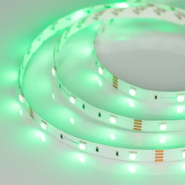 Светодиодная лента RT-B30-10mm 12V RGB (7.2 W/m, IP20, 5060, 5m), ракурс 4