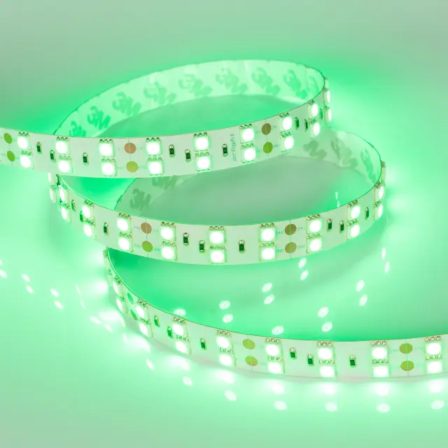 Светодиодная лента RT 2-5000 24V Green 2x2 (5060, 600 LED, LUX), ракурс 2