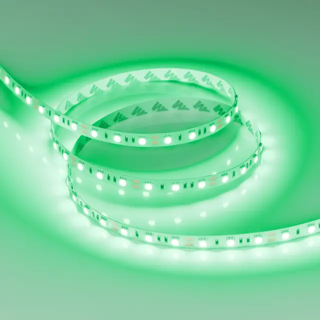 Светодиодная лента RT-B60-10mm 12V Green (14.4 W/m, IP20, 5060, 5m), ракурс 4