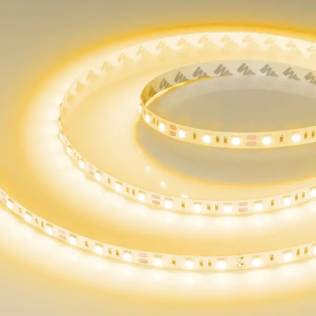 Светодиодная лента RT-B60-10mm 12V Yellow (14.4 W/m, IP20, 5060, 5m), ракурс 4