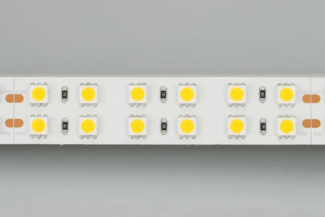 Светодиодная лента RT 2-5000 24V Warm2700 2x2 (5060, 720 LED, LUX), ракурс 5
