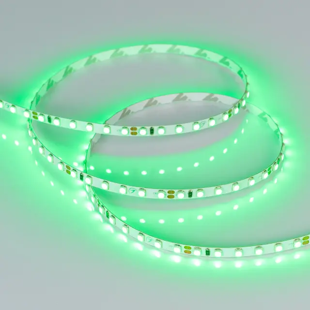 Светодиодная лента RT-A120-5mm 24V Green (9.6 W/m, IP20, 2835, 5m), ракурс 3