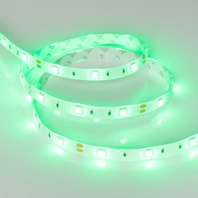 Светодиодная лента RTW 2-5000SE 12V Green (5060, 150 LED, LUX), ракурс 2